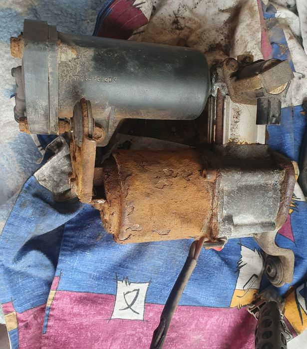 Компрессор пневмоподвески Toyota Prado 120-150 Lexus GX 470.