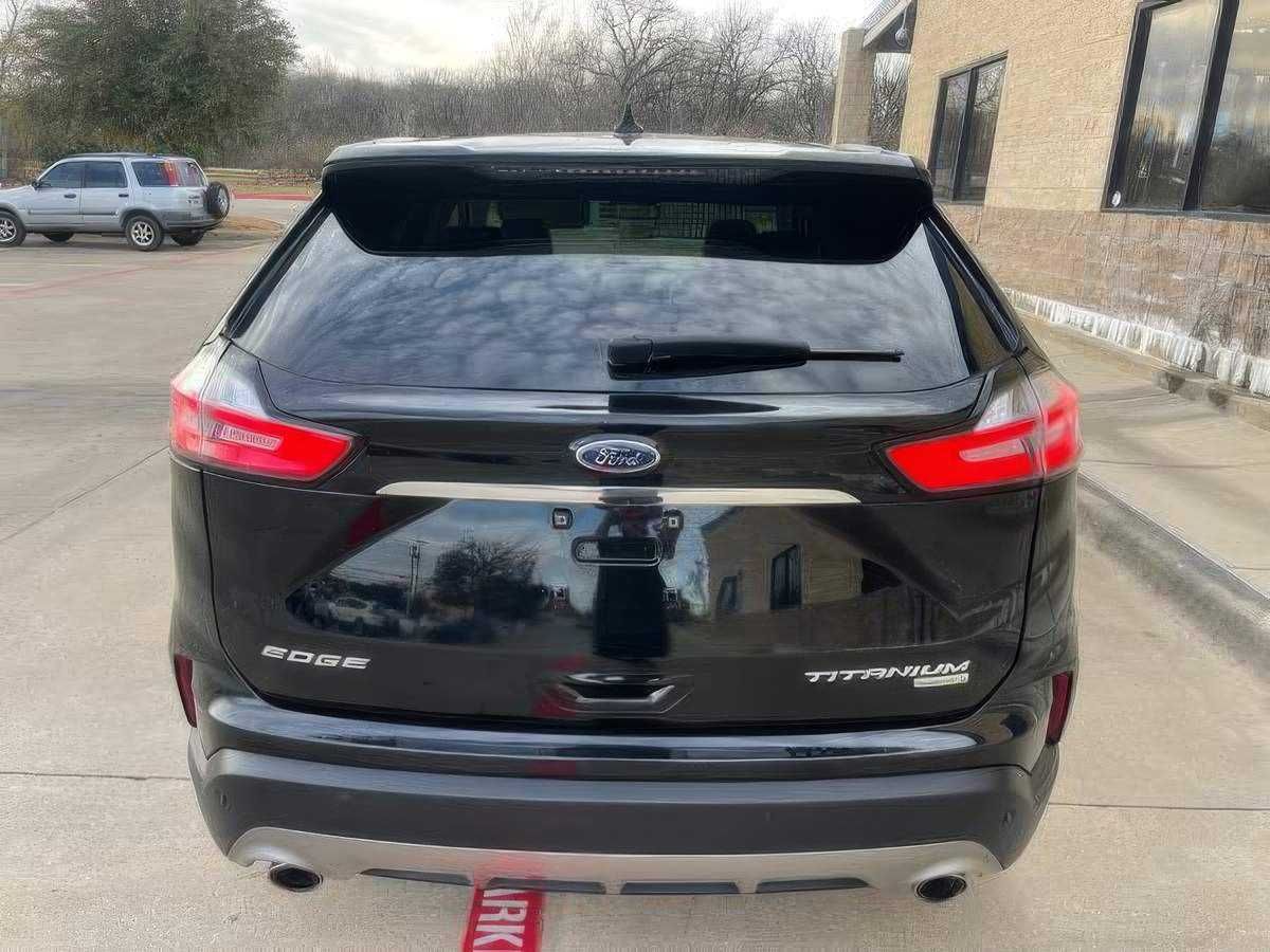 2020   Ford    Edge