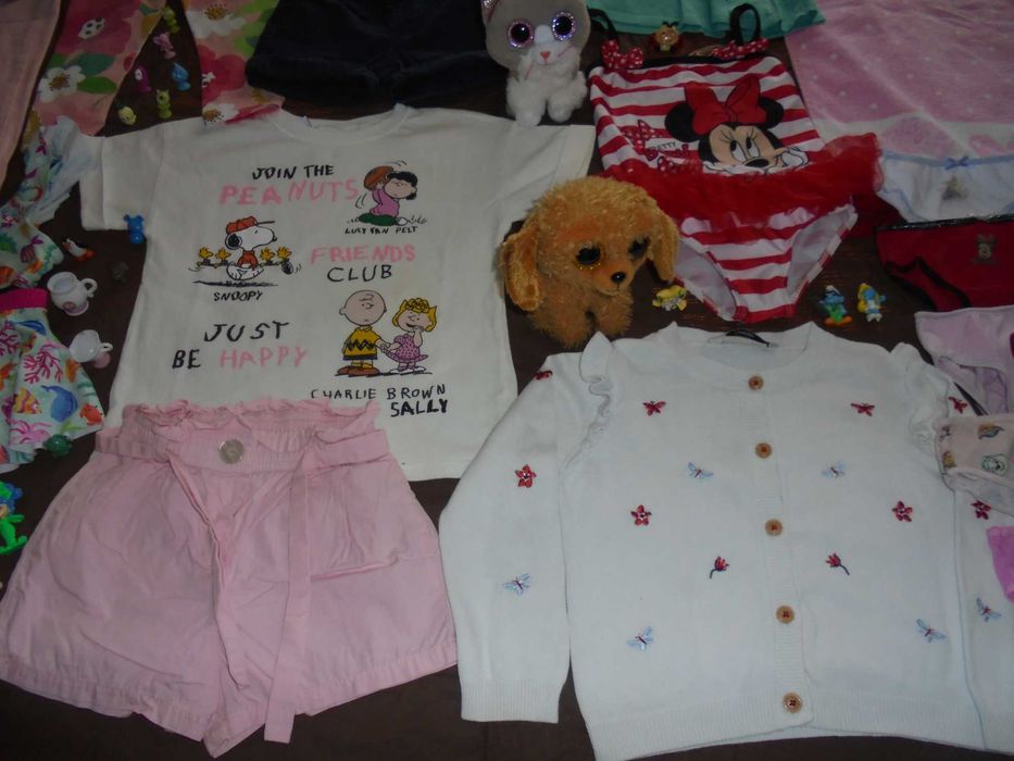 lote de roupa de menina o calçado