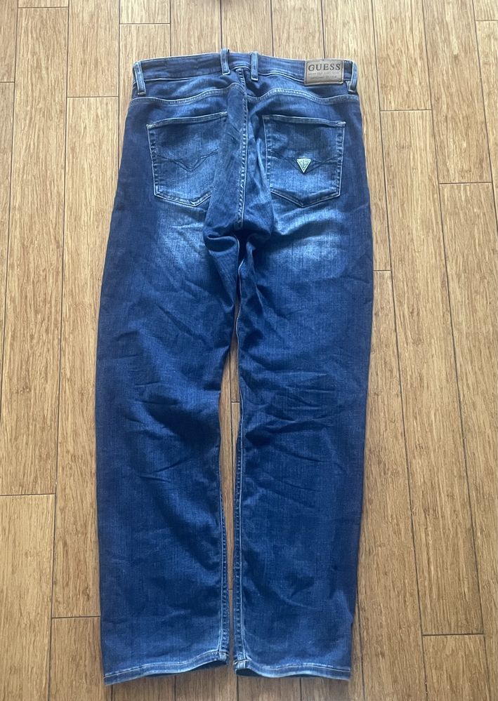 Spodnie męskie jeansy GUESS 32 PRZETARCIA