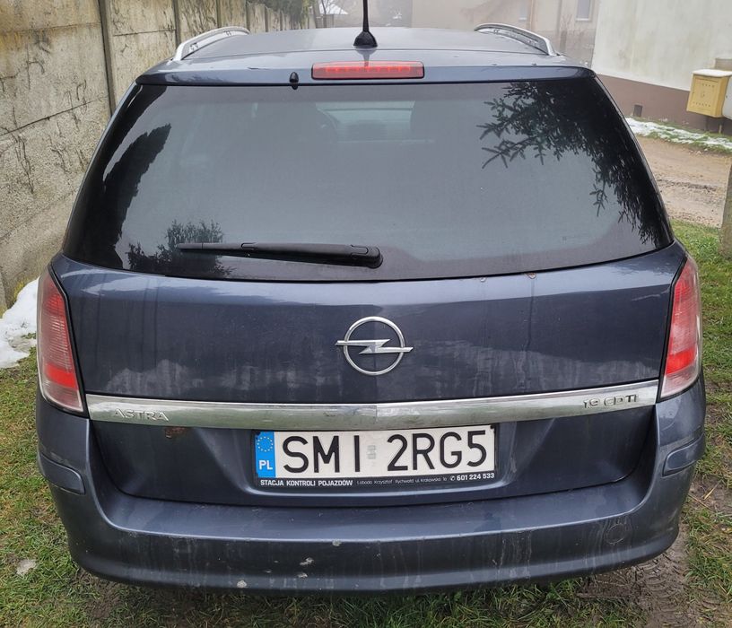 Opel Astra H 1.9 CDTI 2006r. kombi 100KM