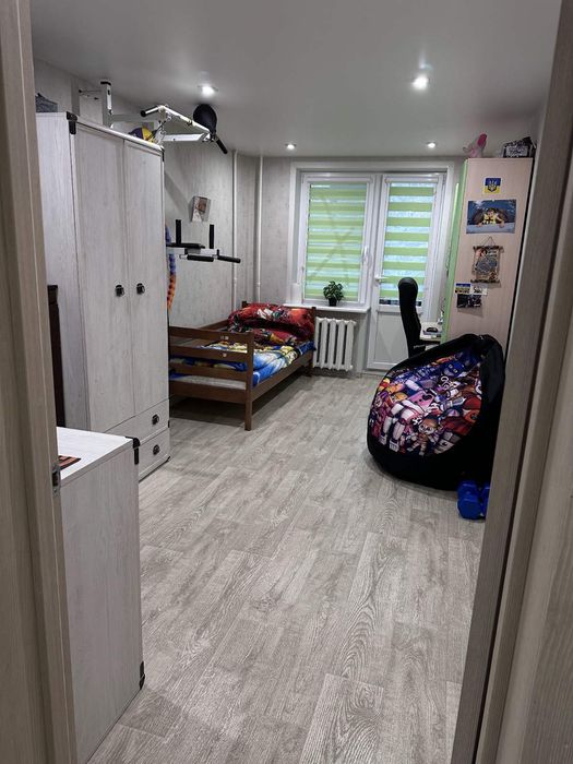 3 кімнатна квартира в Центрі з дизайнерським ремонтом[]