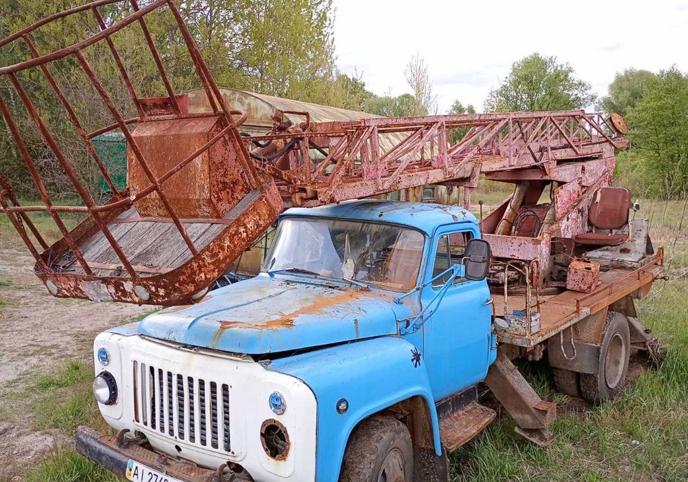 Установка автовышки АП 17 . Бровары