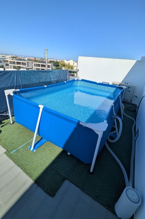 Piscina, bomba e cobertura intex