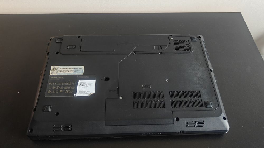 Laptop Lenovo G570 Intel I5/ 500/4GB
