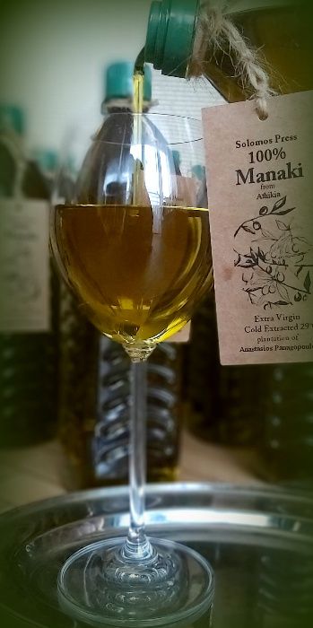 Oliwa z oliwek grecka Manaki - pierwsze tłoczenie,niefiltrowana