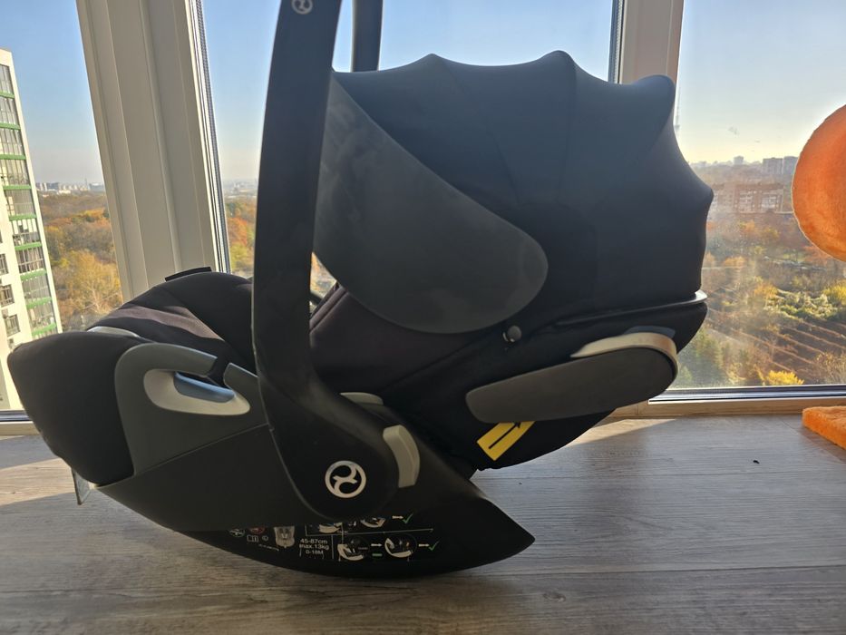 Крісло cybex + платформа Cybex Cloud T i-Size