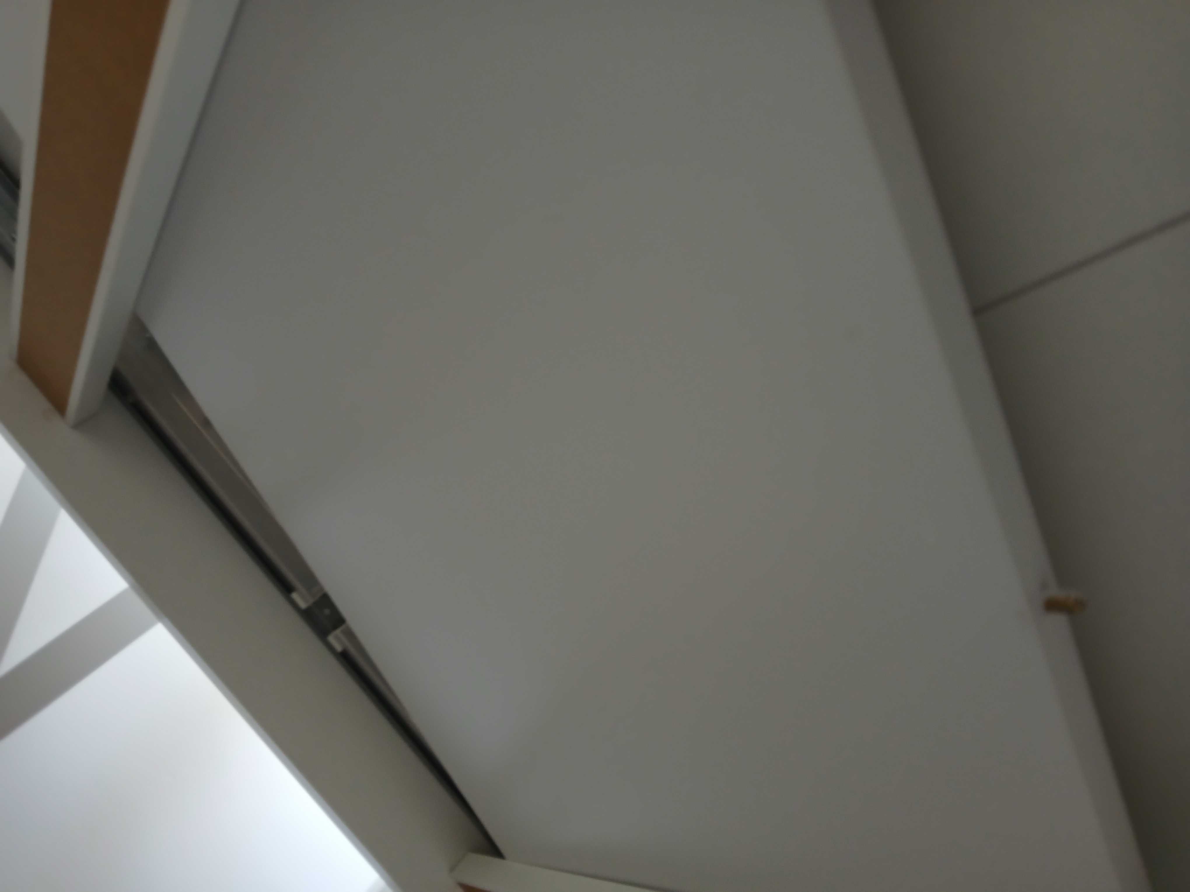 Stół z 4 krzesłami biały 140x80 rozkładany