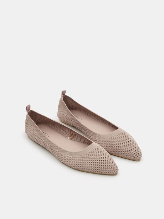 Балетки з гострим носиком