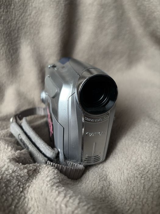 Kamera Canon MiniDV MD101
