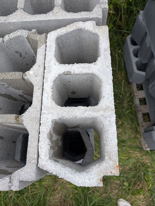 Pustak Teriva trzykomorowy