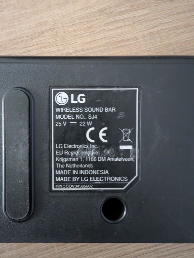 LG soundbar   SJ4