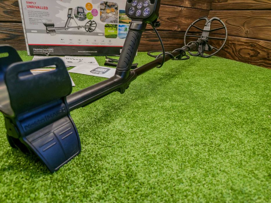 Металошукач Nokta Simplex +