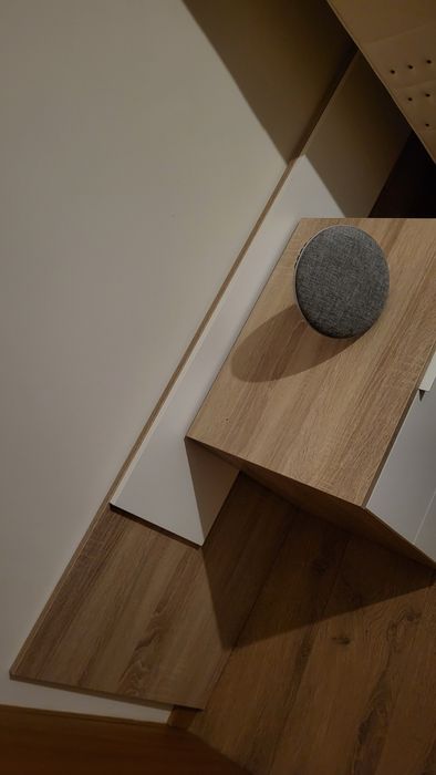 Cabeceira de cama e mesinhas