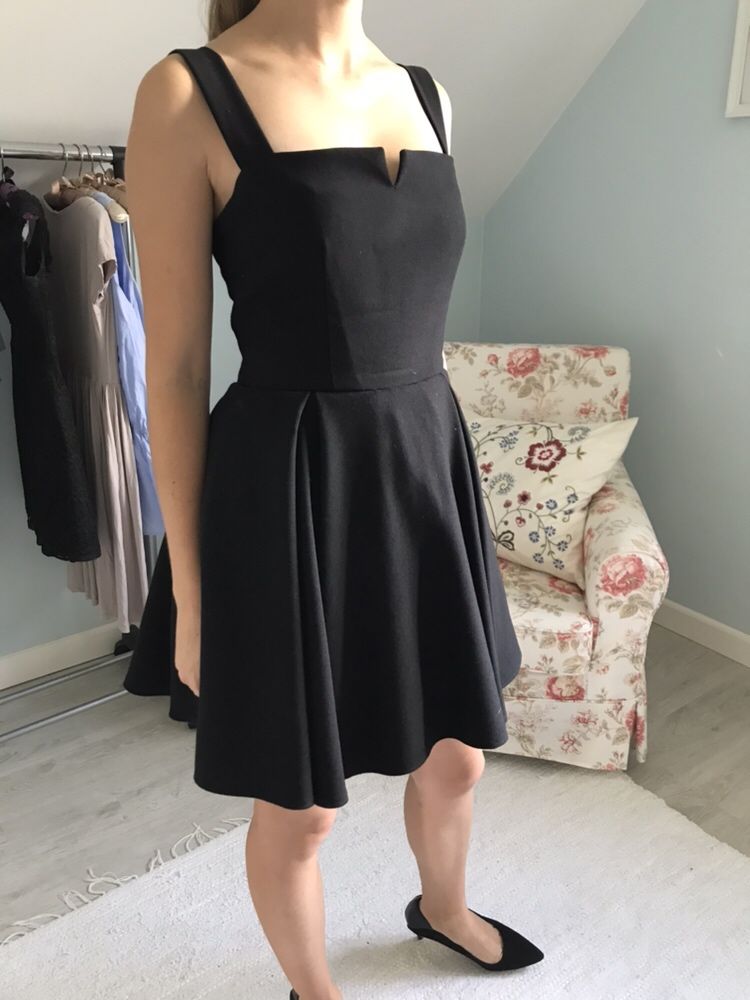 Sukienka czarna XS mini szyta na miarę elegancka koktajlowa
