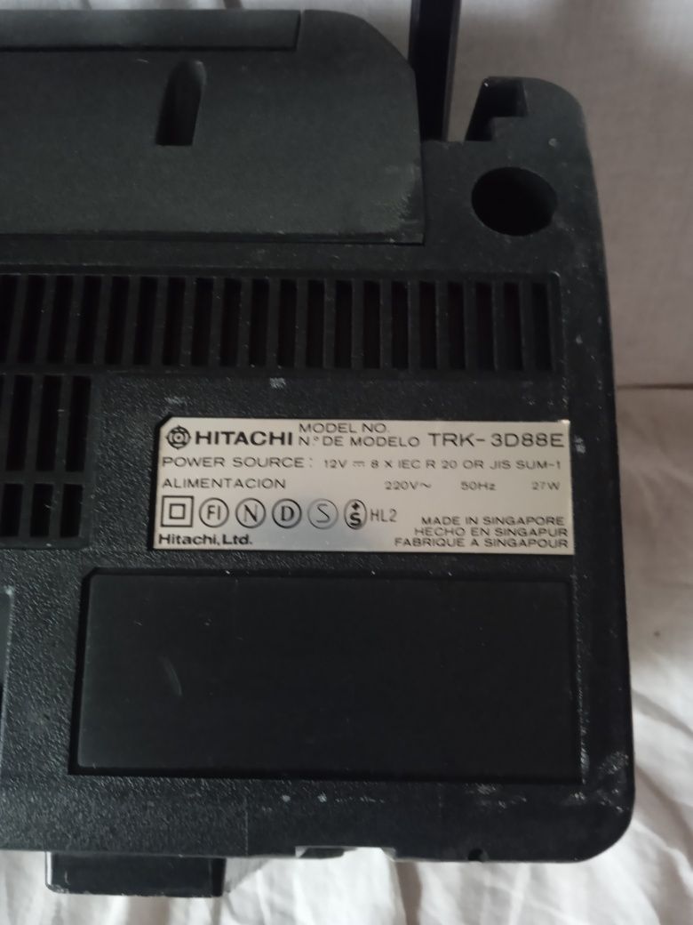 Tanio!Vintage radiomagnetofon Hitachi TRK-3D88E 3D BASS
