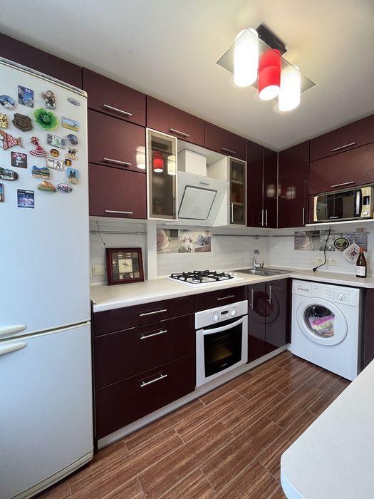 3к квартира левый берег, Березинка, ТРЦ Караван