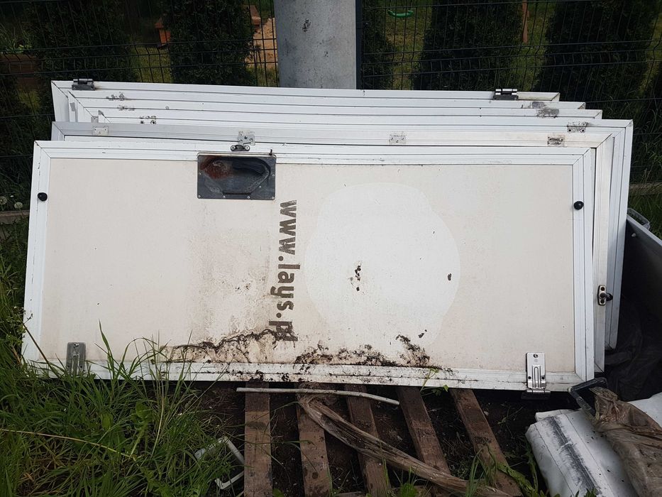 Drzwi kontener tył o wymiarach 95,5x1,94