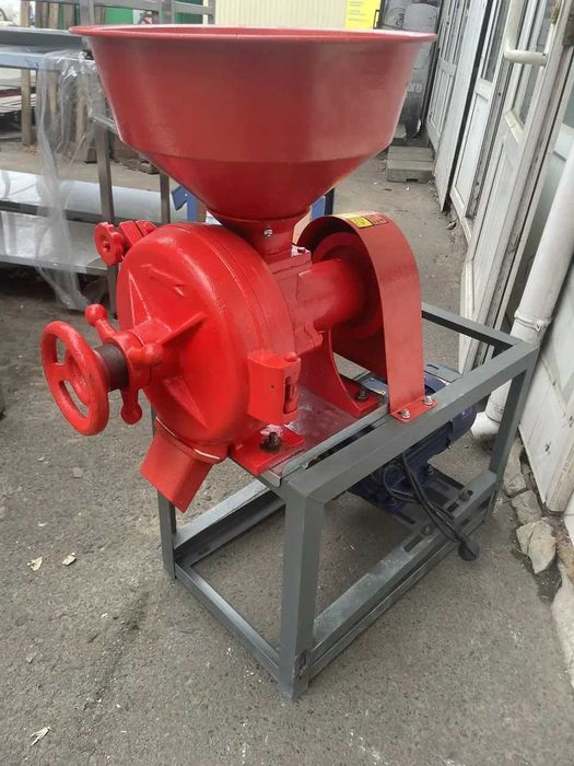 Дробилка для зерна и специй, мельница, дробарка промислова для зерна