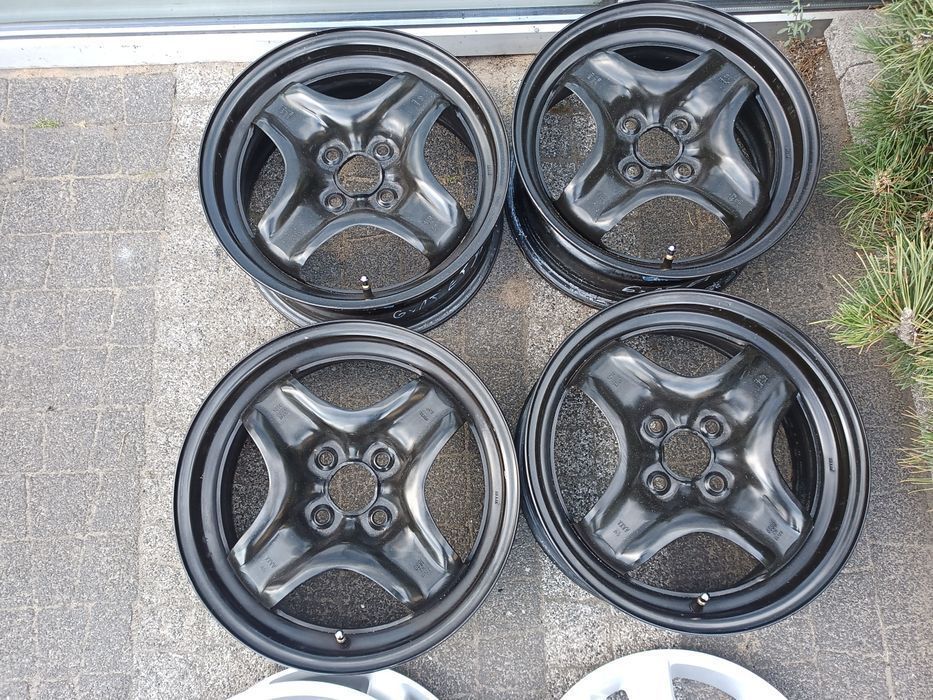 Opel CORSA ADAM Karl 4*100 Felgi struktura+ Kołpaki+ TPSM DEMO jak NOW