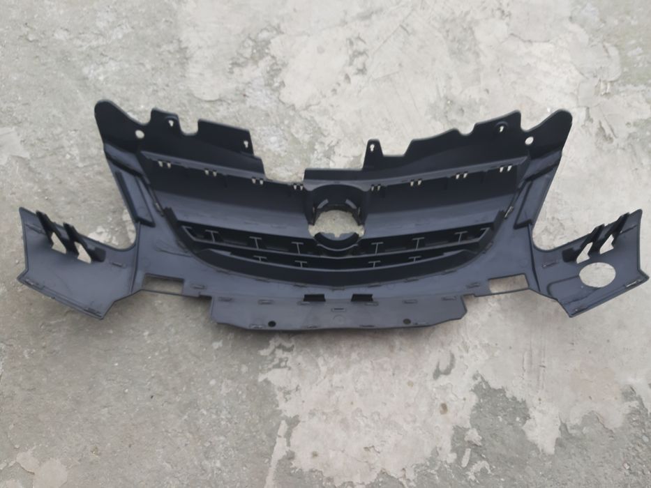 Grill opel corsa d