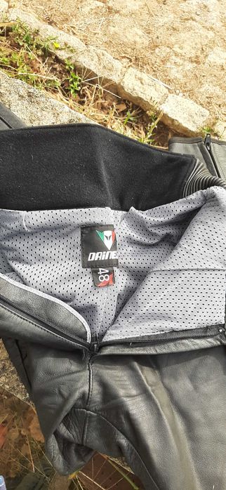 Calças Dainese em couro como novas  nunca usadas