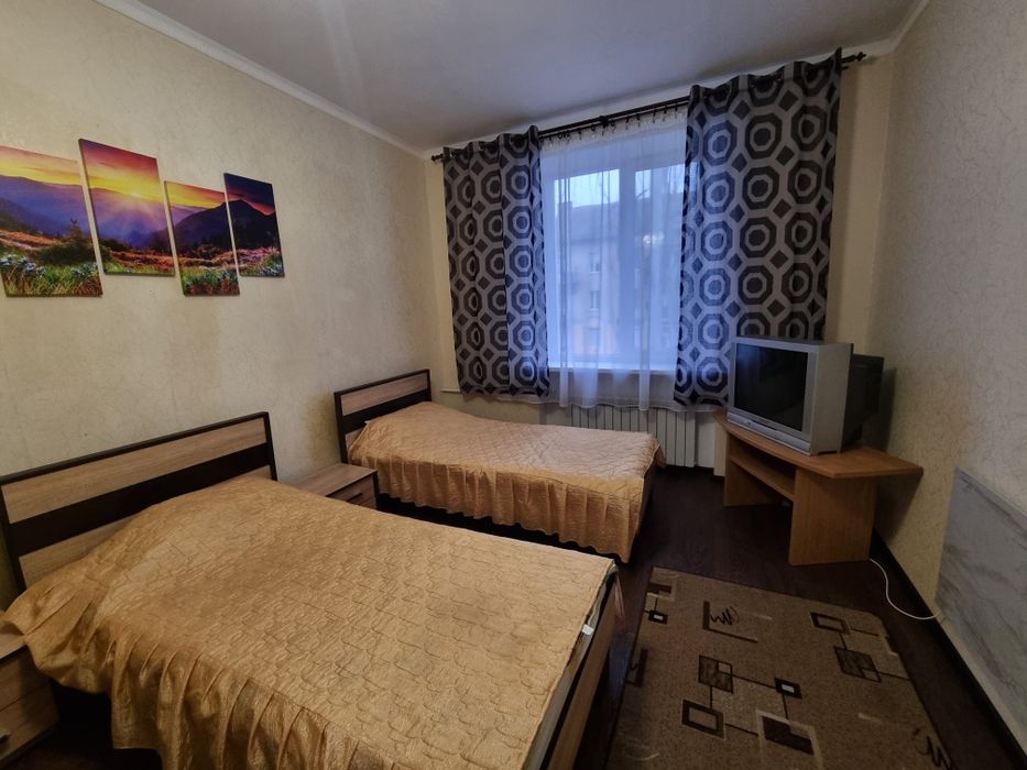 Індивідуальне опалення, світло постійно.Квартира подобово м.Світловод