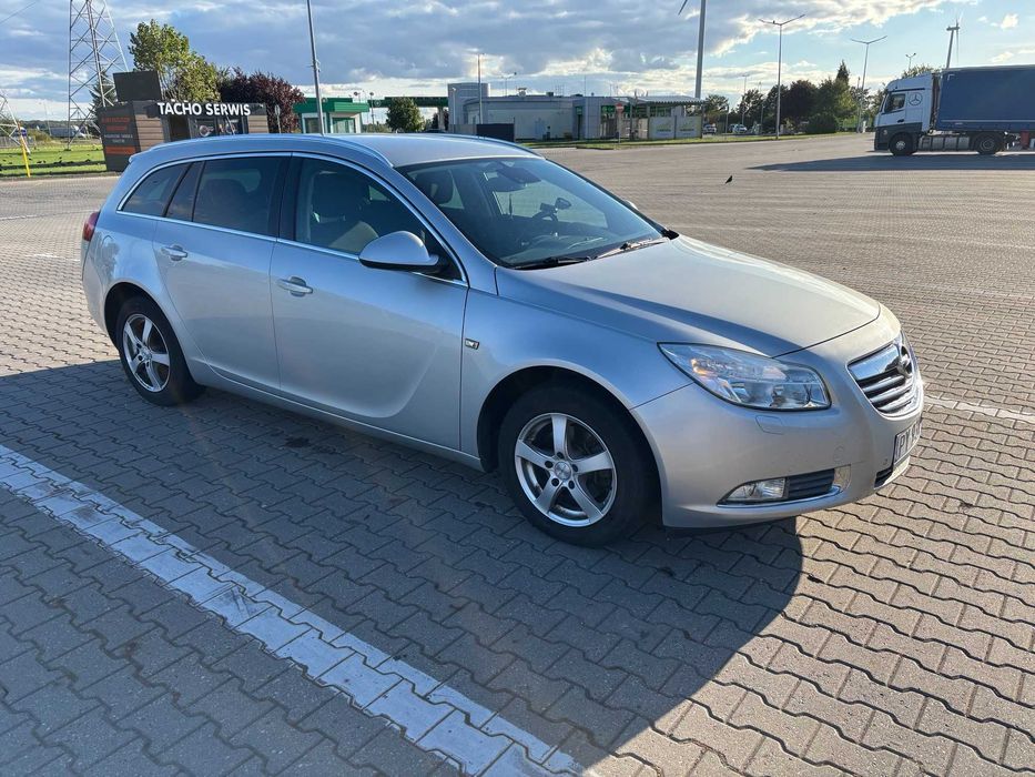 Opel Insignia Sports Tourer 1.4 2011! OPIS! 216000 km! 140 KM!