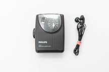 Walkman z radiem FM Philips AQ6820 lata 90. vintage + słuchawki
