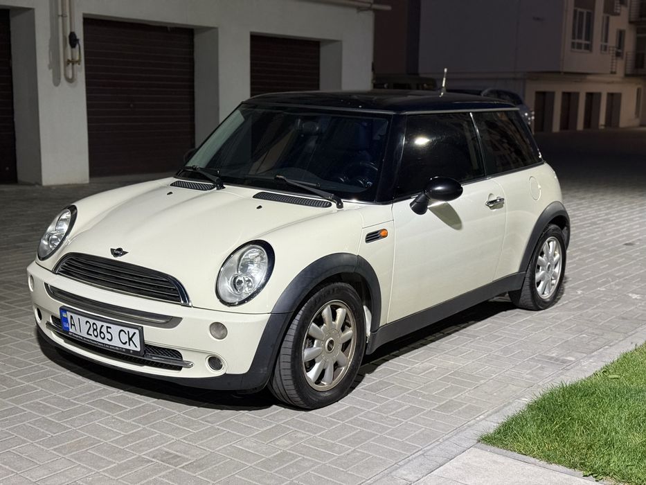 Продам Mini cooper автомат 2006 год