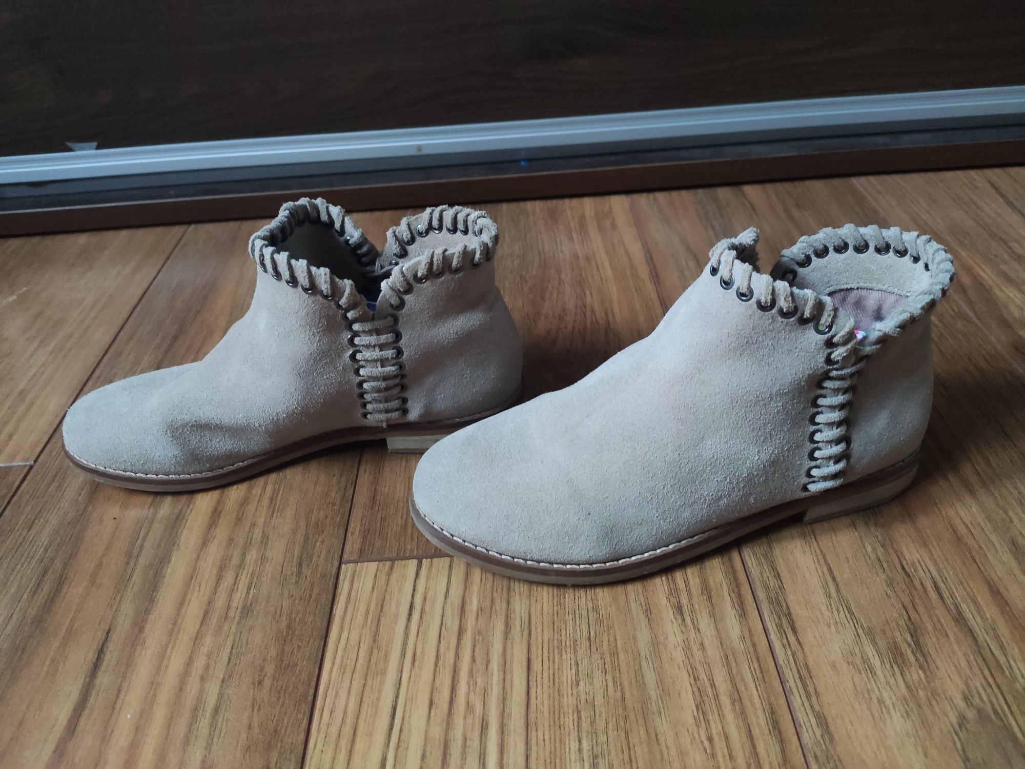 Skórzane botki buty Zara 31
