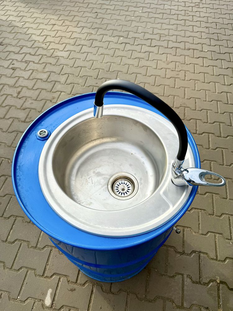Umywalka z beczki