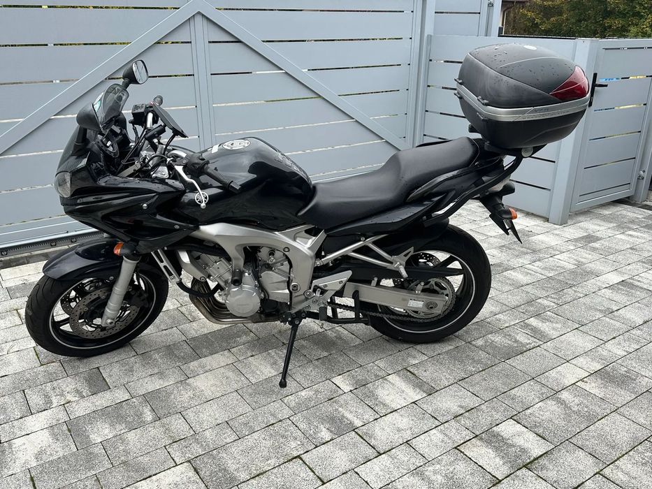 Yamaha FZ6 Yamaha FZ6