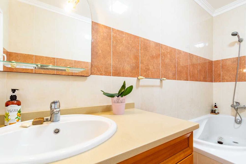 Moradia Familiar T5 em Esposende