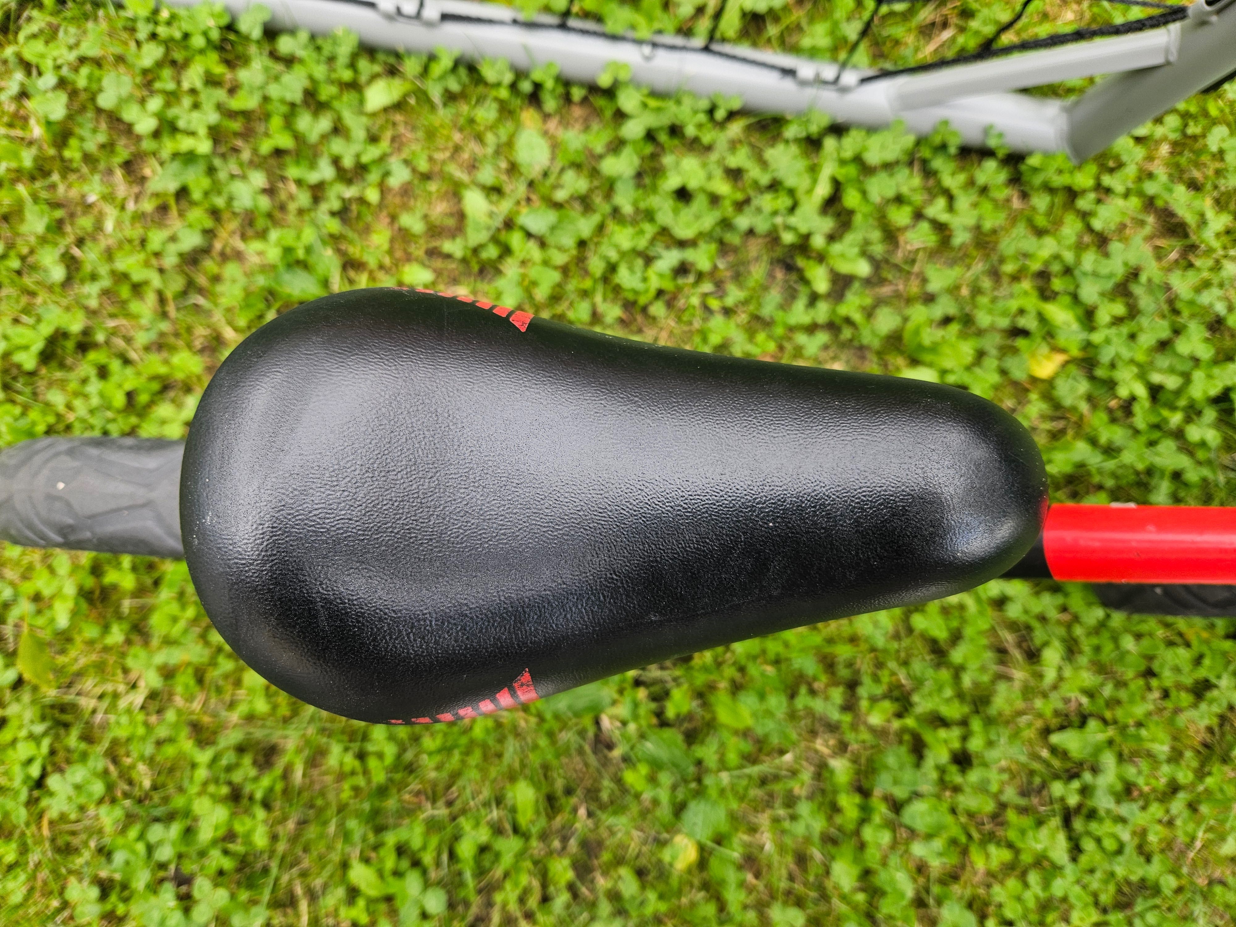 Ultra lekka biegówka - Movino Magnesium PRO