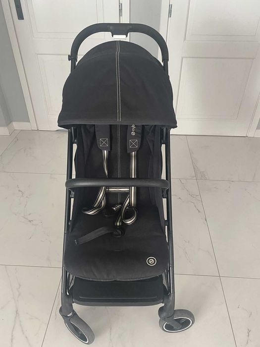 Wózek Cybex Moon Black