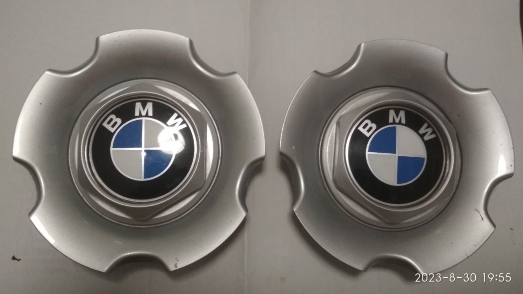 Колпачки на колёса BMW .