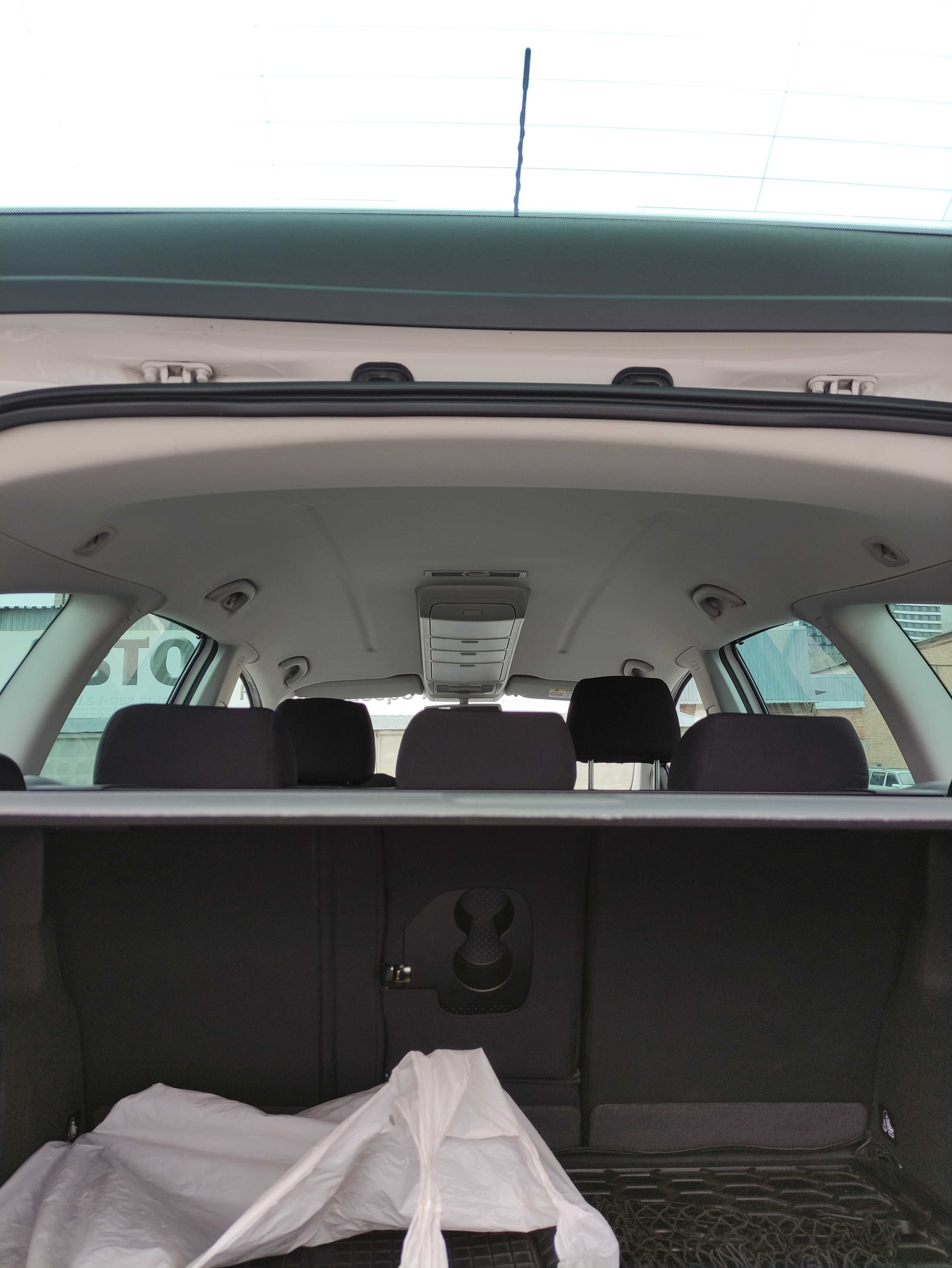 Автомобіль Seat altea xl 2015 1.6 TDI