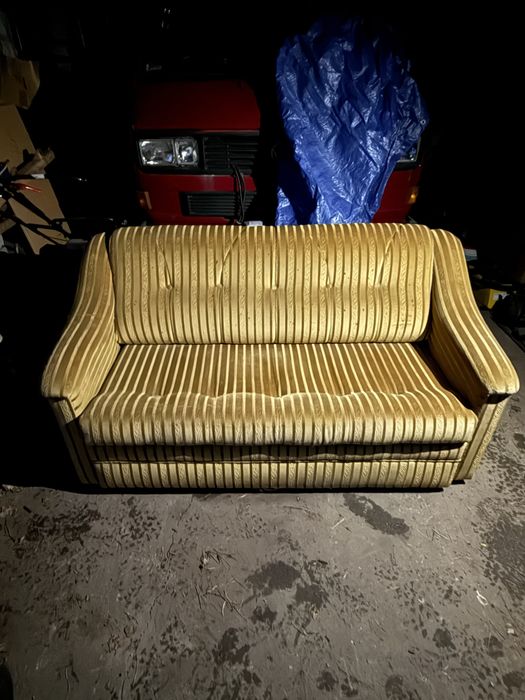 Kanapa rozkładana vintage