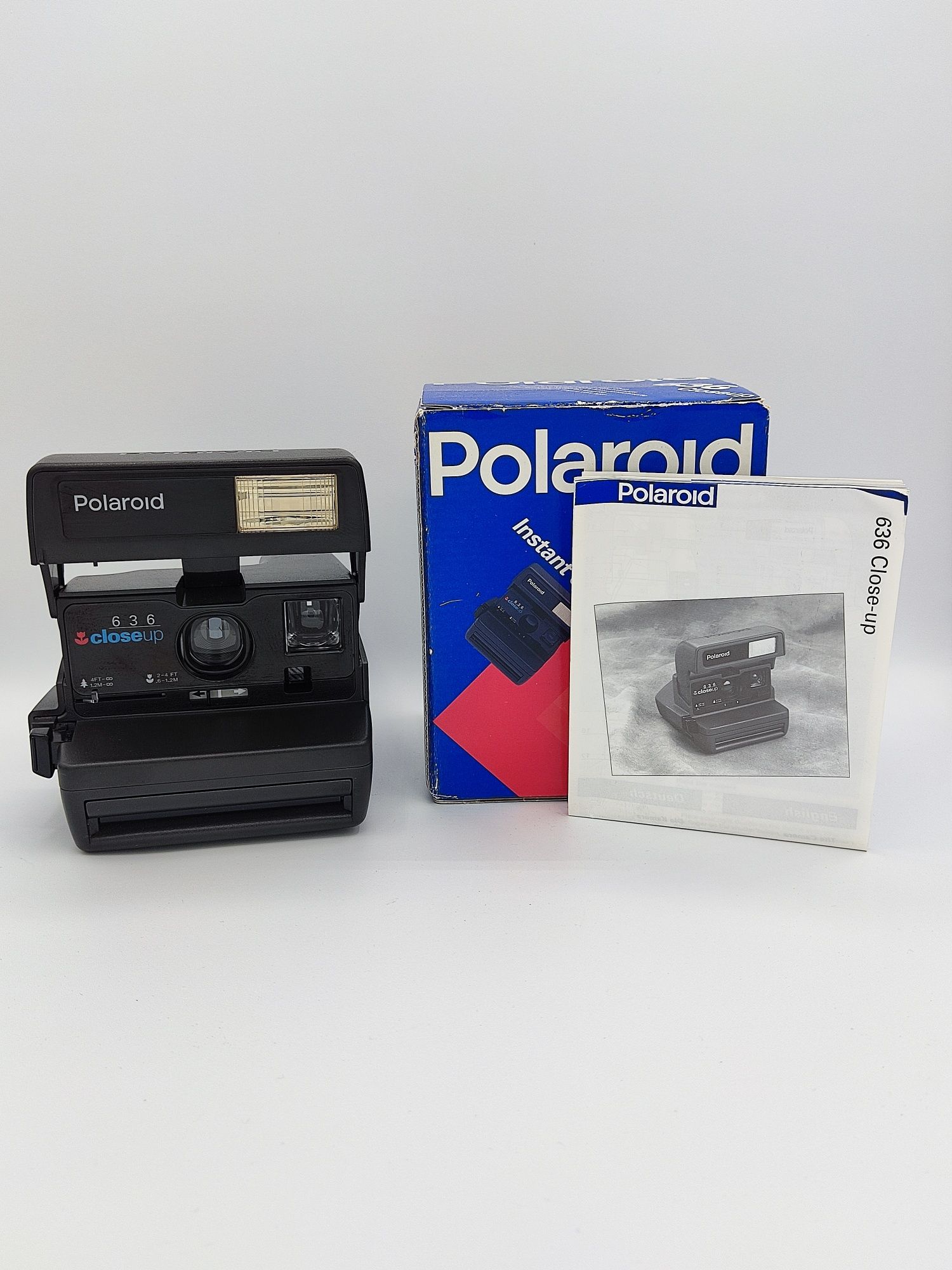 Polaroid 636 Close Up c/ caixa