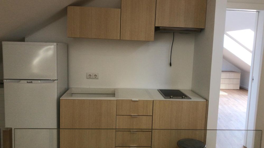 Montagem chao flutuante moveis e pintura