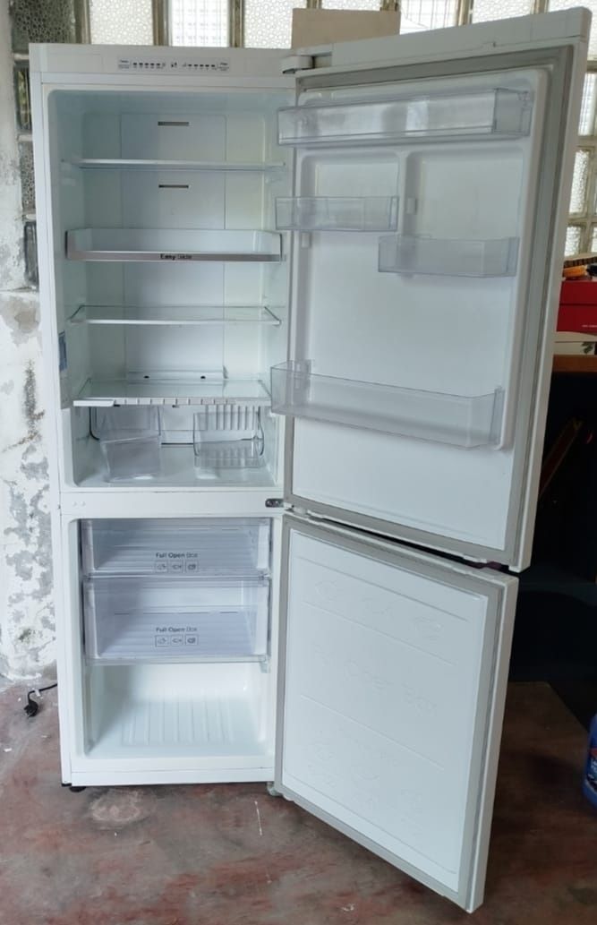 Vendo frigorífico Samsung usado