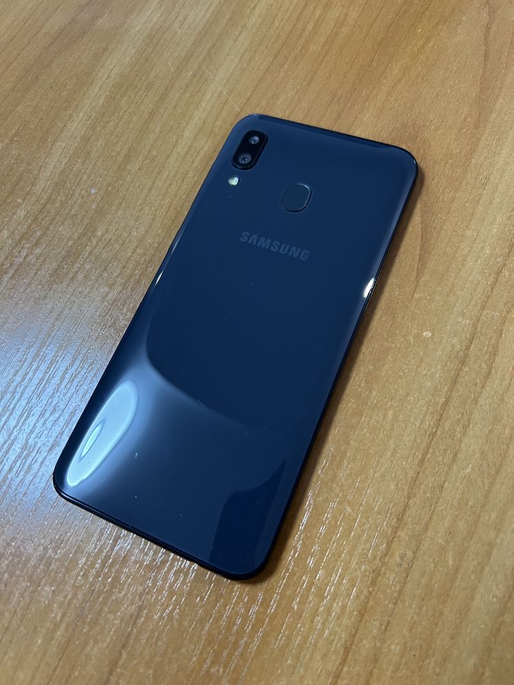 Samsung Galaxy A30 4/64GB