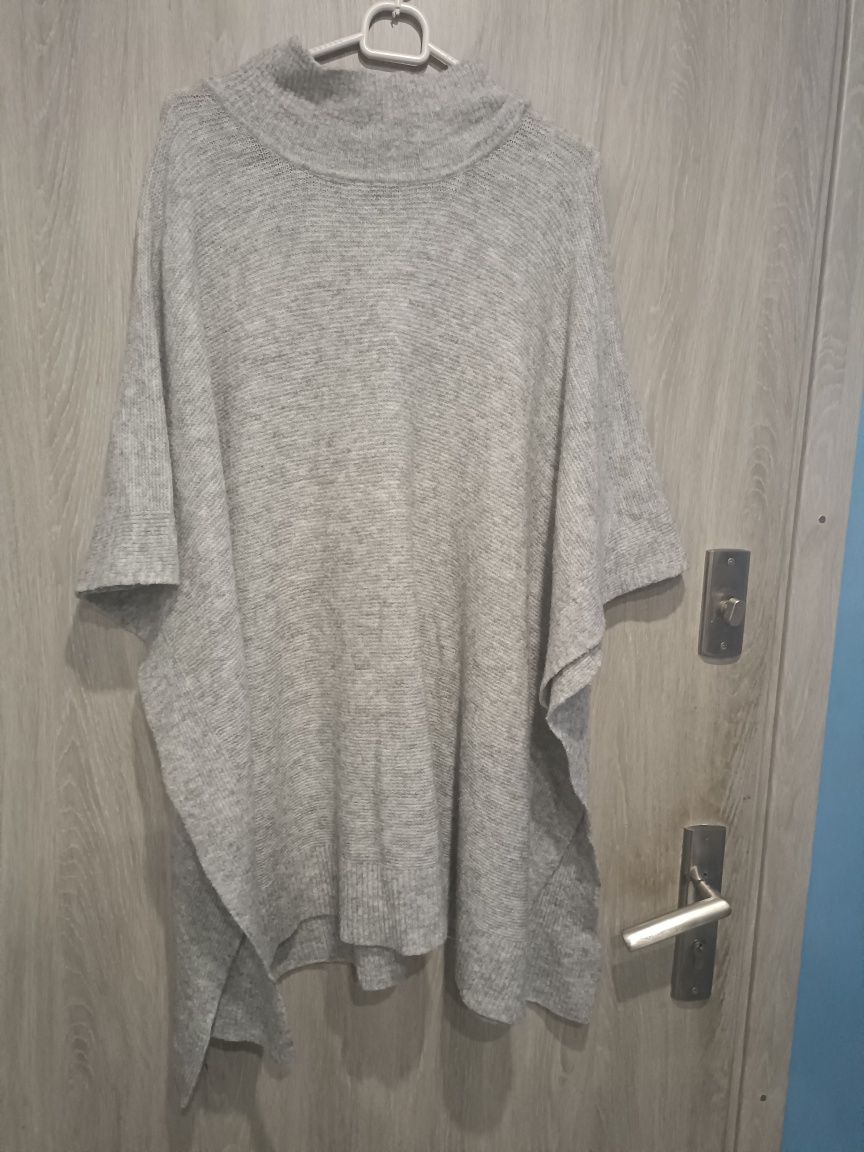 Duża narzuta ponczo Reserved plus size szare