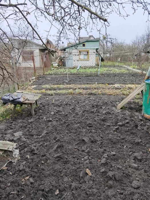 Продам дачу для постійного проживання в  Соколовському масиві.