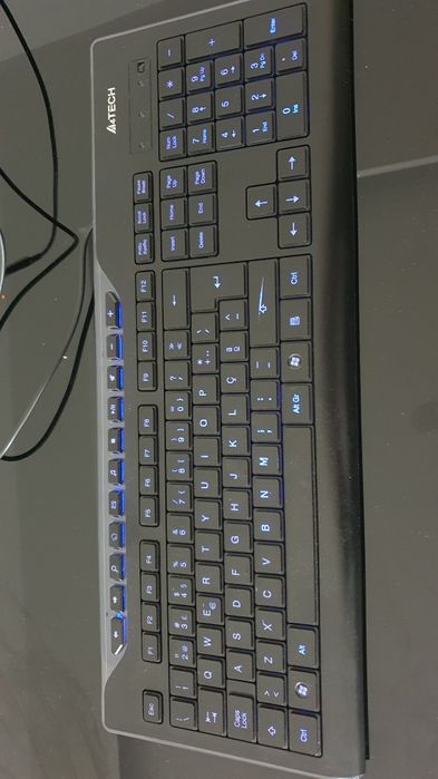 Teclado A4Tech KD-800L Retroiluminado64284593877891123