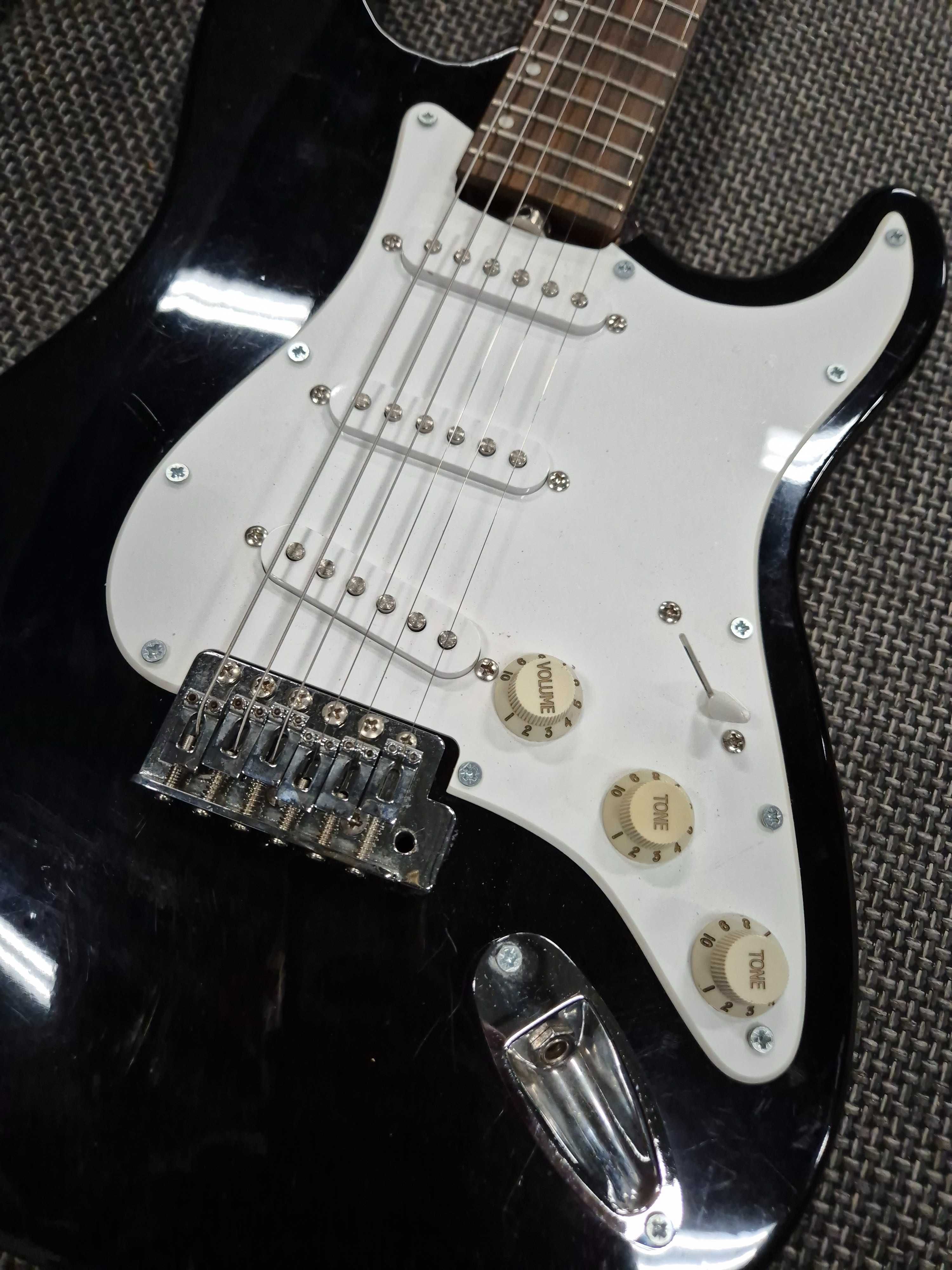 Składak stratocaster gitara elektryczna 2