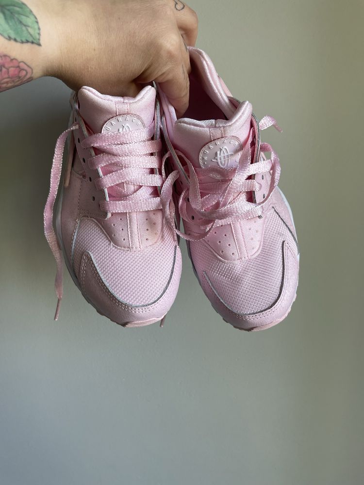 Nowe buty adidasy Nike Huarache różowe 36,5