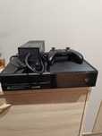 Konsola Xbox One (500G) + pad + kabel hdmi