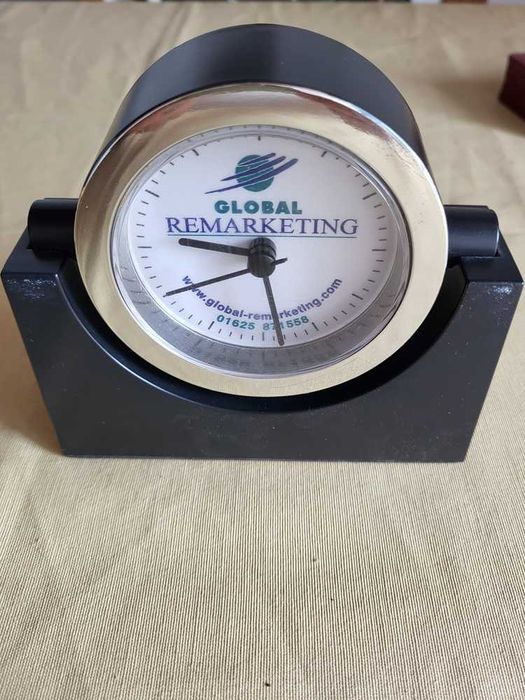 Relógio Global Remarketing